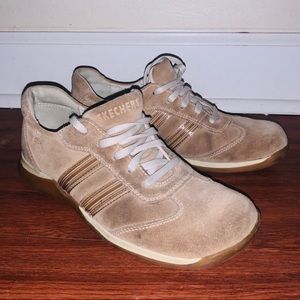 tan suede Somethin’ Else Sketchers lace up sneaker